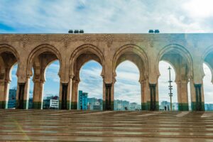 the hassan ii mosque, mosque, casablanca, morocco, africa, minaret, mosquée, l'atlantique, sky, maroc, océan, atlantic, clouds, afrique, religion, building, nature, moroccan, sea, architecture, arabic, travel, muslim